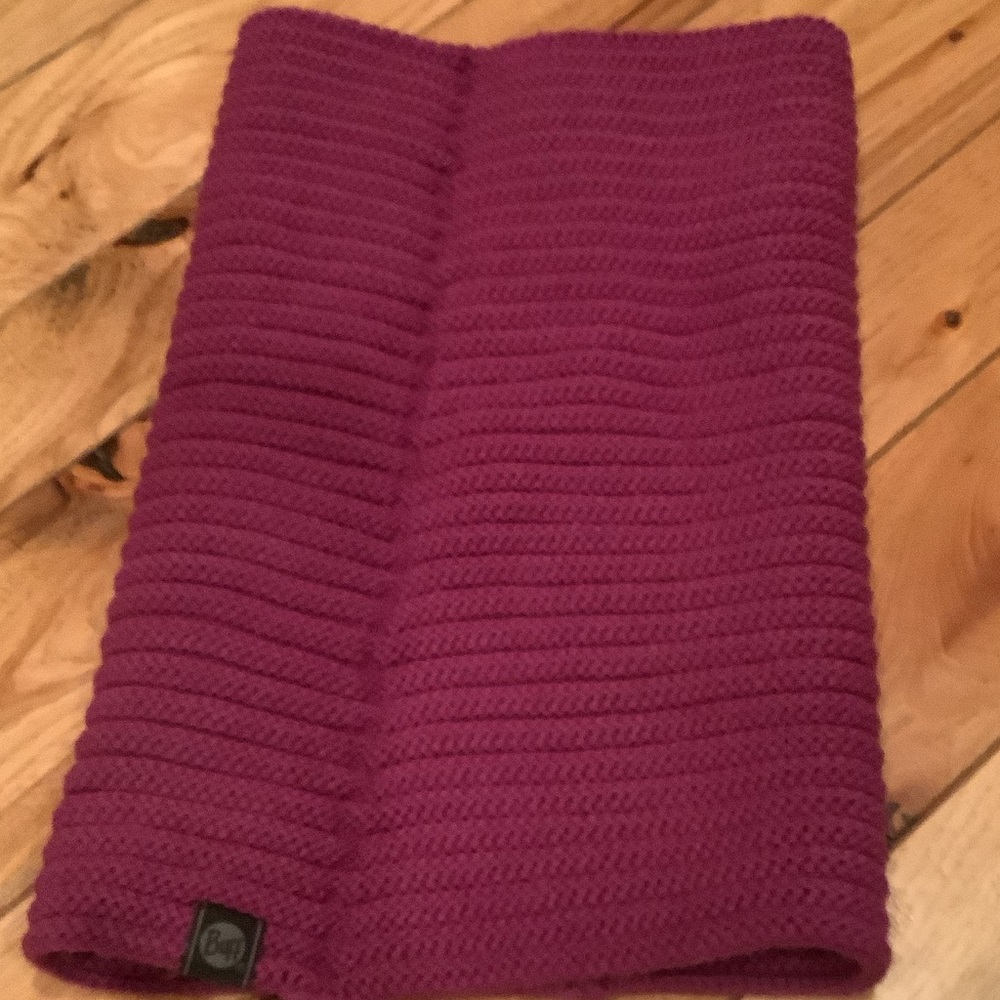 Buff Deep Pink Knit Scarf - Picture 2 of 3